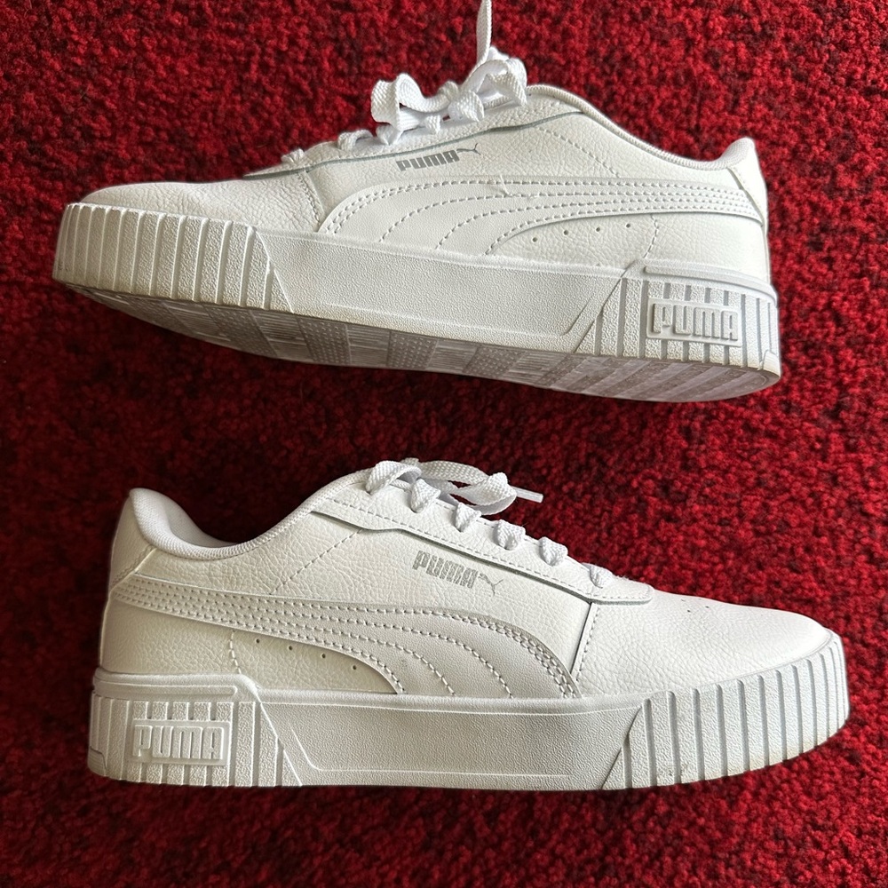 PUMA Carina Womens Sneakers